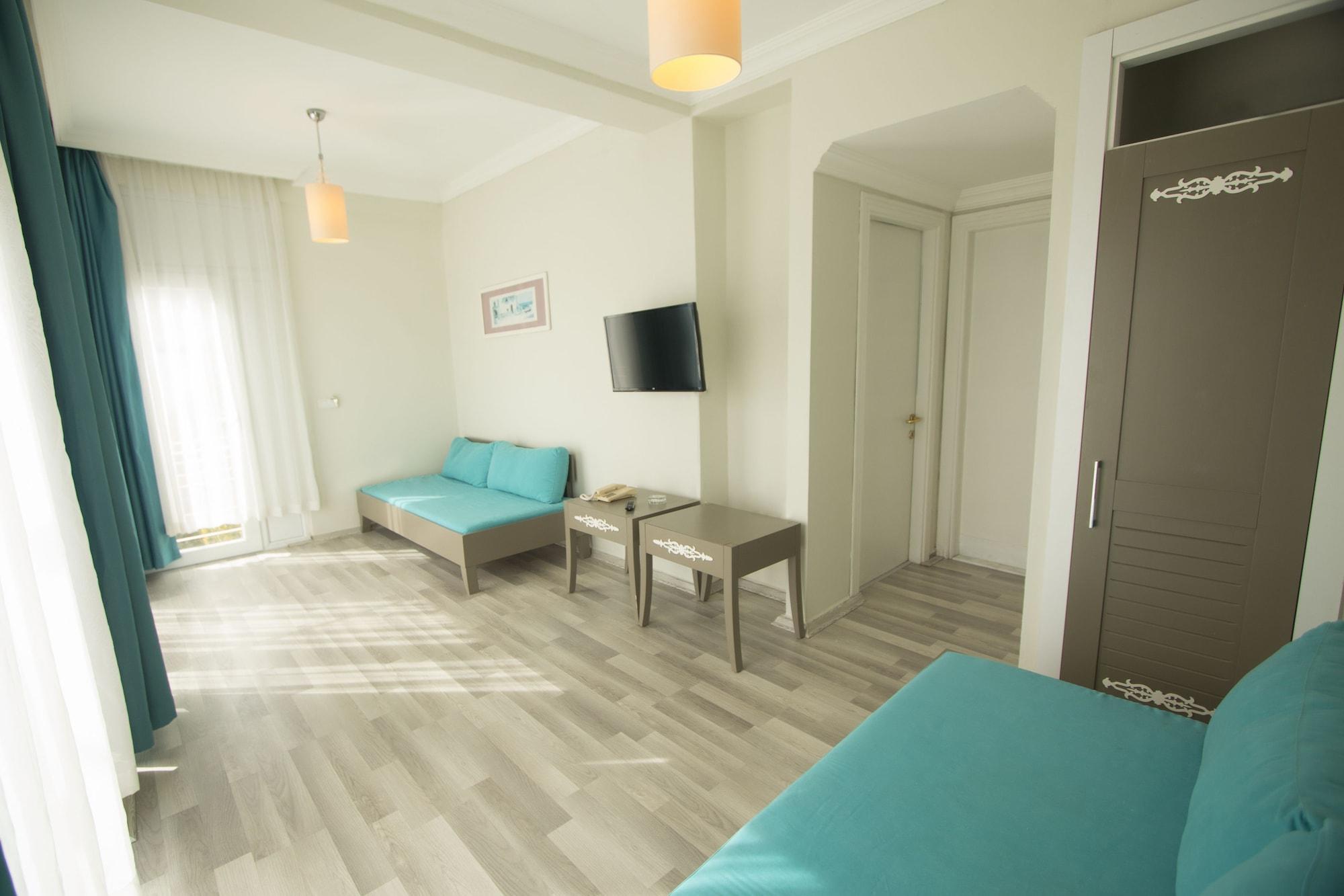 Sky Nova Hotel & Suites Bodrum 외부 사진